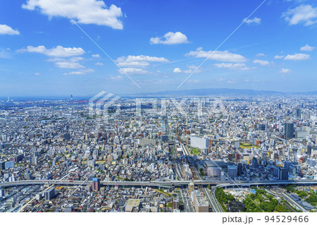 あべのハルカス展望台から見た大阪の都市風景 あべのハルカス展望台から見た大阪の都市風景 94529466