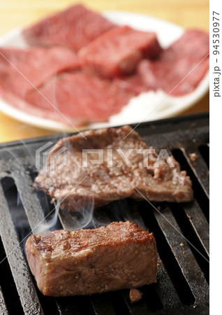 焼肉 94530977