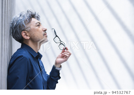 ミドル男性 94532767