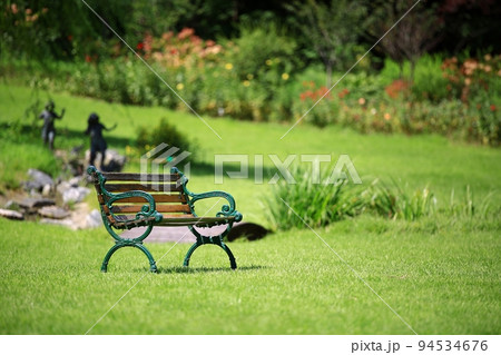 屋外 噴水 景色 94534676