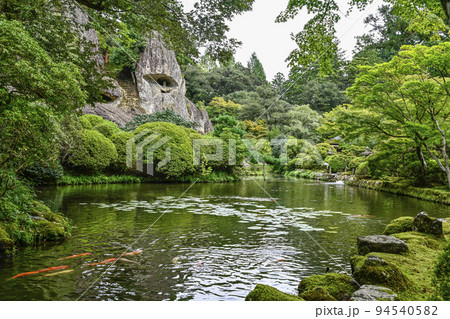 那谷寺 池と奇岩遊仙境 那谷寺 池と奇岩遊仙境 94540582