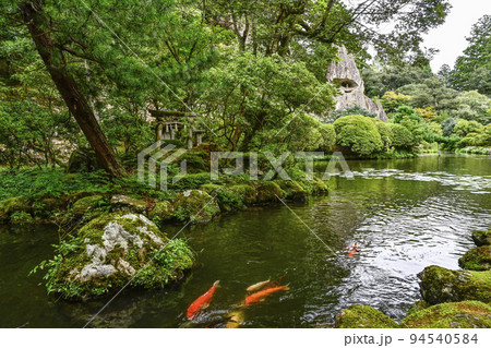 那谷寺　境内の池 94540584