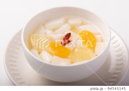 杏仁豆腐　(みかん・パイン入り) 94543145
