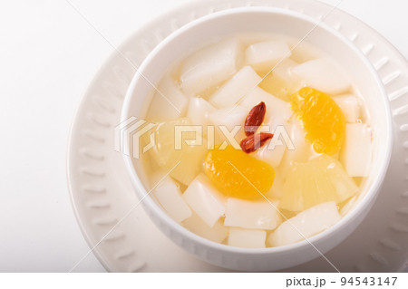 杏仁豆腐　(みかん・パイン入り) 94543147