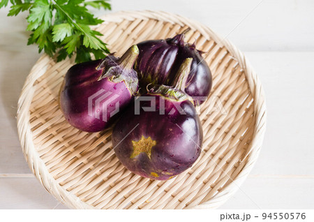 信州の伝統野菜 小布施丸なす 信州の伝統野菜 小布施丸なす 94550576