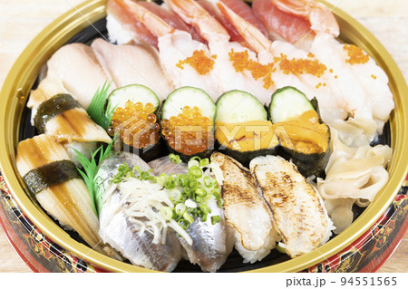 美味しい握り寿司盛合せ 美味しい握り寿司盛合せ 94551565