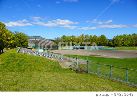 三笠市運動公園の野球場 94551645