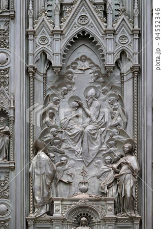 Coronation of the Virgin Mary detail of door of Cattedrale di Santa Maria del Fiore (Cathedral of Saint Mary of the Flower), Florence, Italy Coronation of the Virgin Mary detail of door of Cattedrale di Santa Maria del Fiore (Cathedral of Saint Mary of the Flower), Florence, Italy 94552346