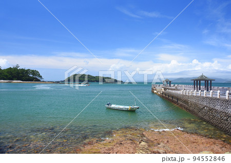 阿久根大島の美しい海と渡船場 阿久根大島の美しい海と渡船場 94552846