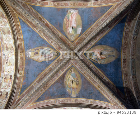 Ceiling fresco in Orsanmichele Church in Florence, Tuscany, Italy Ceiling fresco in Orsanmichele Church in Florence, Tuscany, Italy 94553139