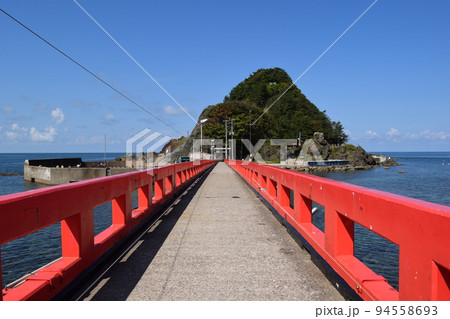 白山島（はくさんじま）東北の江ノ島 94558693