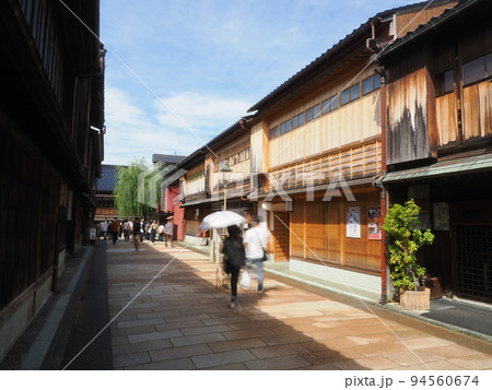 観光客で賑わう金沢・ひがし茶屋街 観光客で賑わう金沢・ひがし茶屋街 94560674