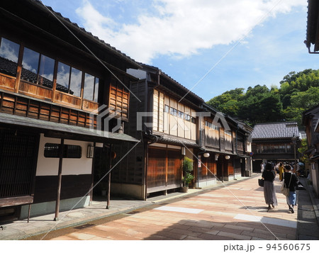 観光客で賑わう金沢・ひがし茶屋街 観光客で賑わう金沢・ひがし茶屋街 94560675
