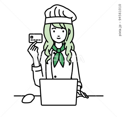 デスクで座ってPCを使いながらクレジットカードを手に持っている調理師の女性 94561010