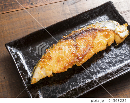 鰆の西京焼き 94563225