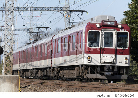 近鉄の快速急行列車(漕代~斎宮) 94566054