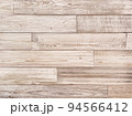 白木色の木目の粗い製材の古びた板壁の横長の背景画像 94566412