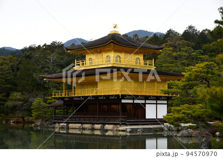 金閣鹿苑寺 94570970