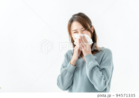 女性　ティッシュ 94571335