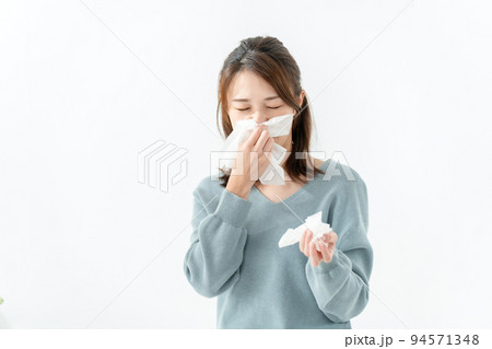 女性 ティッシュ 女性 ティッシュ 94571348