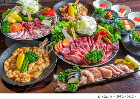 焼肉盛り合わせコース 焼肉盛り合わせコース 94575617