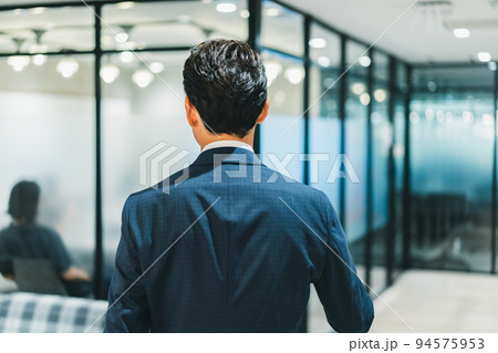 ビジネスパーソン 94575953