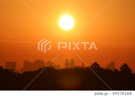 日の出 94576168