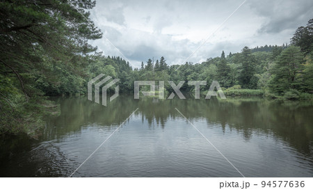 山形県 大沼の浮島の深緑 山形県 大沼の浮島の深緑 94577636
