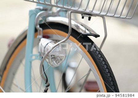 自転車のパーツカット 94581984