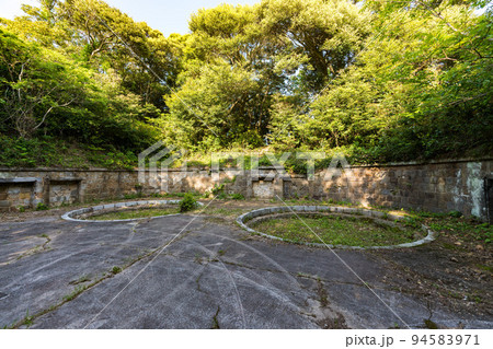 対馬 姫神山砲台跡 対馬 姫神山砲台跡 94583971