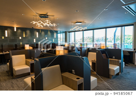 空港ラウンジ 国内線 空港ラウンジ 国内線 94585067