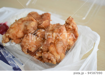 からあげ弁当 94587090