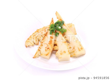 タケノコのバター醤油焼き たけのこ料理 明るい背景 タケノコのバター醤油焼き たけのこ料理 明るい背景 94591856