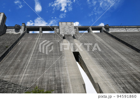 群馬県の奥四万川ダム 群馬県の奥四万川ダム 94591860