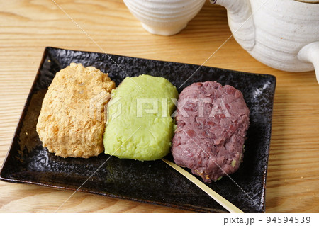 三色おはぎ　ぼた餅 94594539