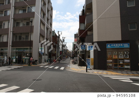 京急線　梅屋敷駅　駅前 94595108
