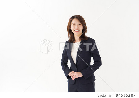 スーツ姿の女性 スーツ姿の女性 94595287