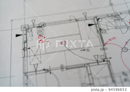 新築住宅のコンセントの位置を計画中の配置図 新築住宅のコンセントの位置を計画中の配置図 94596653
