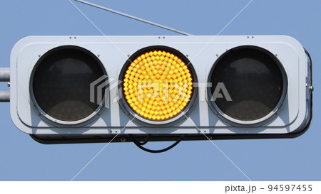 黄色信号 LED信号機 車両用信号機 94597455