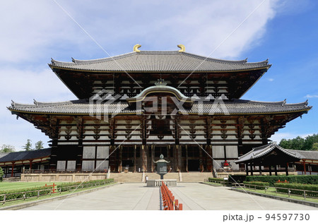 東大寺　大仏殿　金堂　奈良大仏 94597730