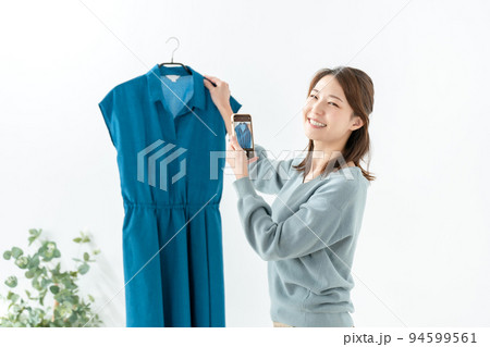 中古 古着 リユース スマートフォン 女性 中古 古着 リユース スマートフォン 女性 94599561