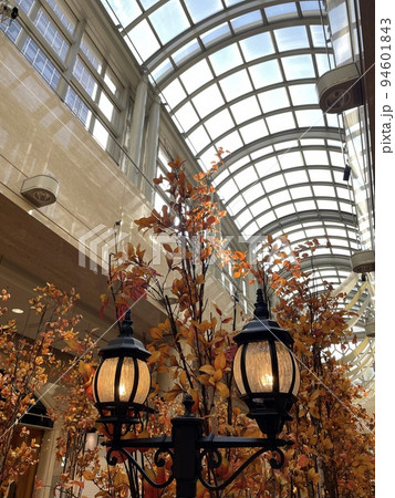 大阪梅田の地下街2022.09.24撮影 94601843