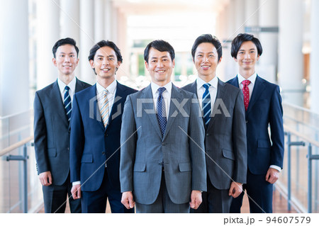 ビジネスマン　 94607579
