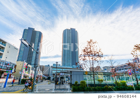 中央線　国分寺駅　北口駅前風景 94608144