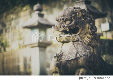 ライオン 獅子 ストーン 94608772