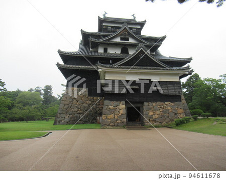 松江城の天守閣 松江城の天守閣 94611678