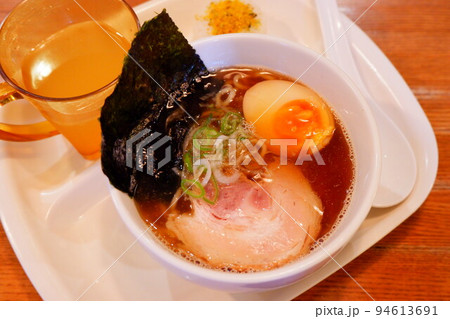 北海道札幌のお子様ラーメンセット 94613691