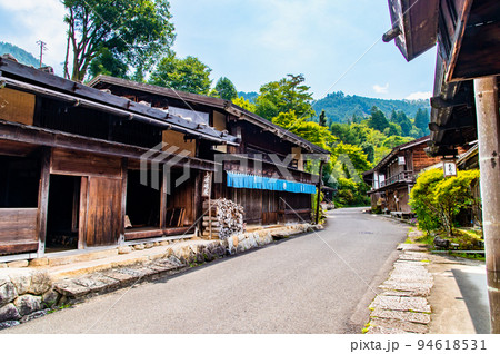 長野県 妻籠宿　～寺下の町並み～ 94618531