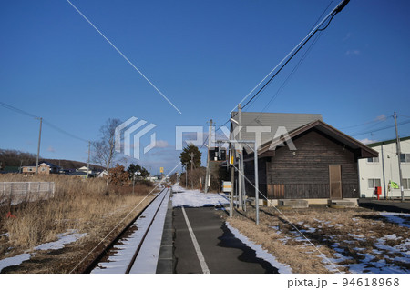 日高本線 富川駅 ホーム1 2021年2月 94618968
