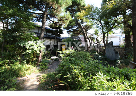 富田砕花旧居の庭　兵庫県芦屋市 94619869